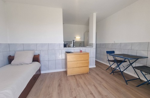 Olonne-sur-Mer Apartment | 2-person studio, private enclosed terrace, private parking space