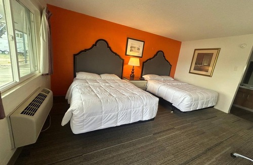 Walla Walla Hotel | 2 Pet-Friendly Accommodations in Walla Walla | Free Parking, Pets Allowed