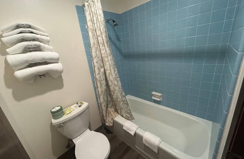 Walla Walla Hotel | 2 Pet-Friendly Accommodations in Walla Walla | Free Parking, Pets Allowed