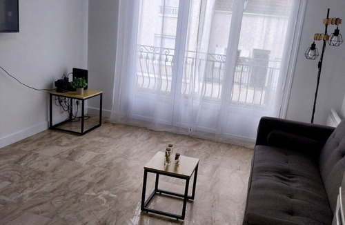 Champigny-sur-Marne Apartment | 2 Pièces 45m2 à Proximité de Paris et Disneyland 1G