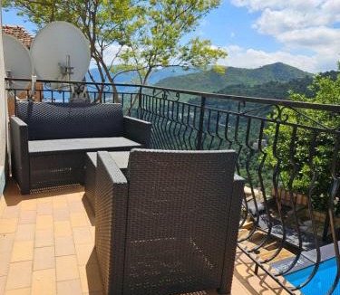 Bonson Apartment | 2 pièces au calme absolu