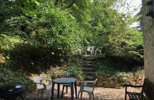 Samois-sur-Seine Apartment | 2 pièces avec jardin bord de seine proche forêt Fontainebleau