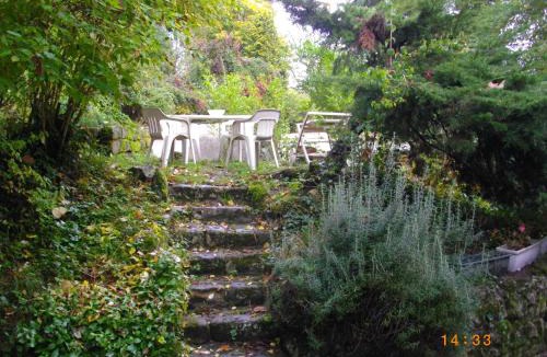 Samois-sur-Seine Apartment | 2 pièces avec jardin bord de seine proche forêt Fontainebleau
