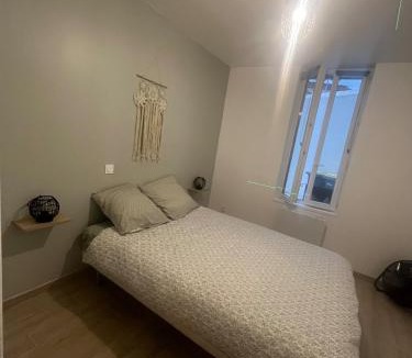 Montlucon Apartment | 2 pièces avec jardin