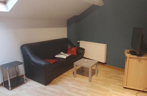 Saint-Claude Apartment | 2 pièces cocooning