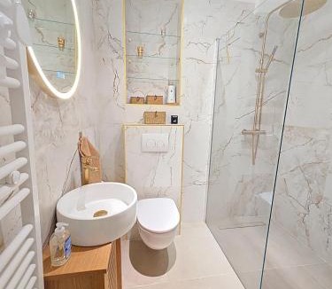 Asnieres-sur-Seine Apartment | 2 Pièces cosy proche Metro