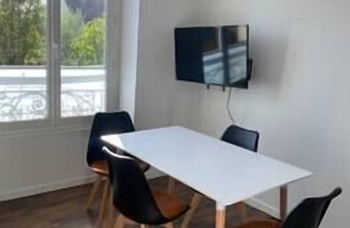 Champlan Apartment | 2 Pièces Dans Hotel Particulier