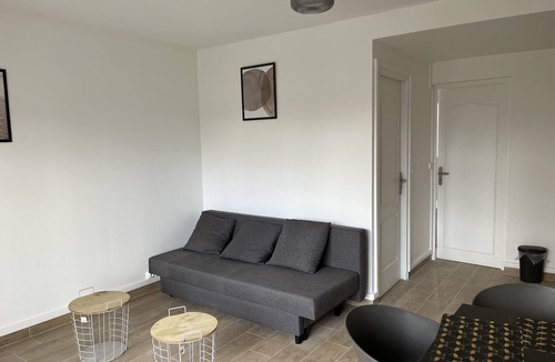 Le Blanc-Mesnil Apartment | 2 Pièces Tout Confort Proche Aéroport Charles de Gaulle Le Bourget Villepinte