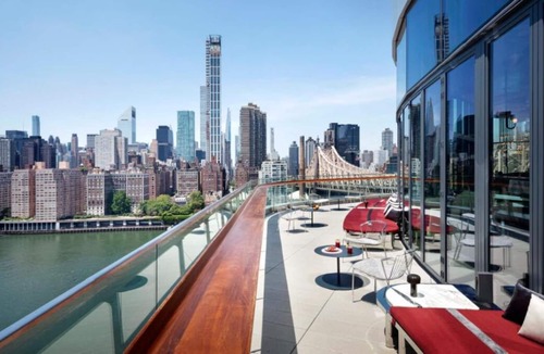Snyder Square House | 2 Queen Queen Rooms at Graduate New York!