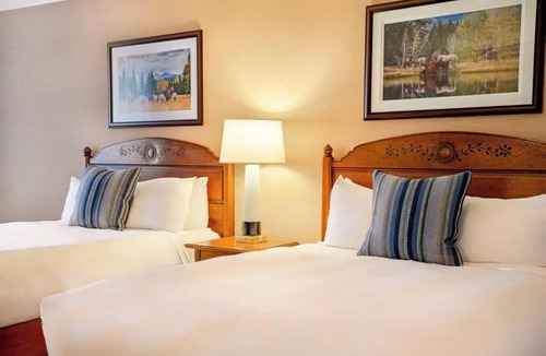 Cheyenne Hotel | 2 Queens Pool | Little America | Poolside Reset, Golf Access | 2 Units