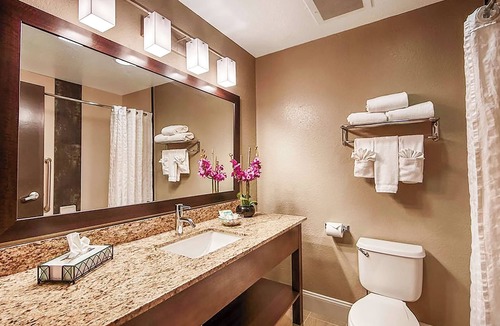 Orlando Hotel | 2 Relaxing Stays | Just Steps from Icon Park Attractions
