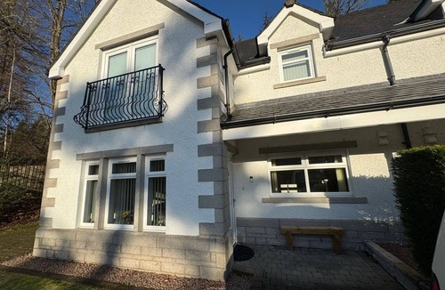 Invergarry Apartment | 2 River Court, Invergarry