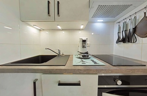 Saint-Gilles-Croix-de-Vie Apartment | 2-room apartment, 4 sleeps, Saint-Gilles-Croix-de-Vie, with WiFi and parking