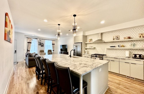 Nashville House | 2 ROOFTOPS DOWNTOWN VIEWS - 8 MINUTES FROM BROADWAY