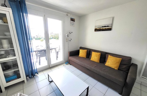 Chateau-d'Olonne Apartment | 2-room apartment with pool and Wi-Fi, near Tanchet beach