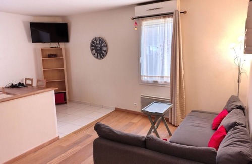 Maisons-Laffitte Apartment | 2-room apartment Maisons Laffitte/Paris