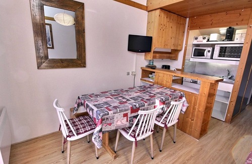 Vallandry Apartment | 2-room apartment for 5 in Vallandry, center station near slopes