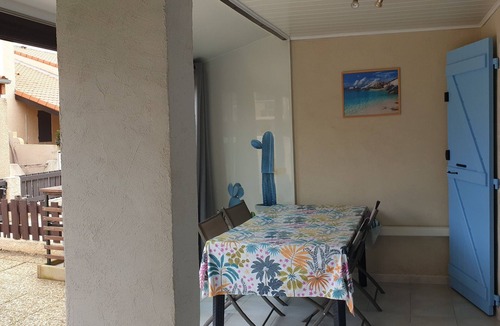 Leucate Apartment | 2-room apartment + air-conditioned cabin on garden level