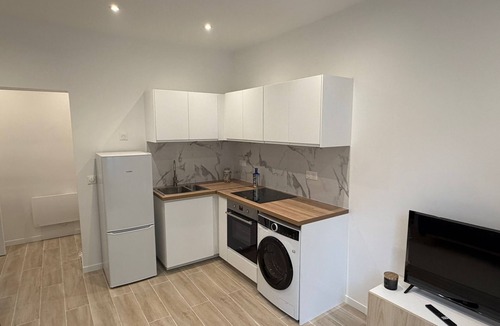 Montrouge Apartment | 2-room apartment, new/fully renovated, sleeps 4
