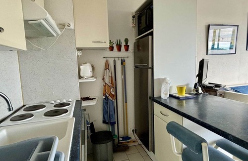 Plage d'Argeles Apartment | 2-room apt, 4 people, private parking, near beach and shops