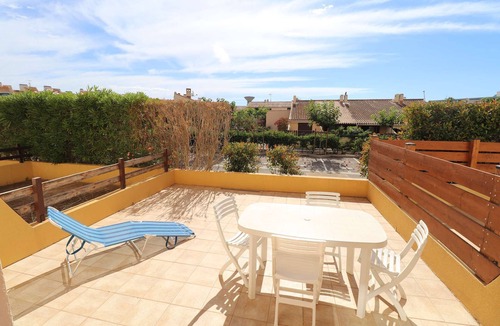 Le Grau-Du-Roi Apartment | 2 room cabin large terrace ground floor washing machine parking 400m beach