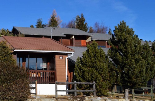 Pyrenees 2000 Ski Chalet | 2-room chalet for 4 people near slopes, south-facing terrace
