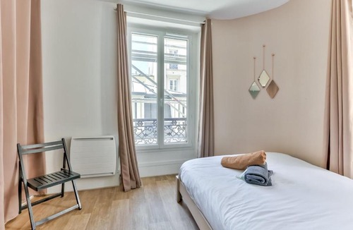 Montmartre Apartment | 2 room flat in the heart of Montmartre