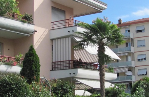 Caslano Apartment | 2 room garden apartment with pool