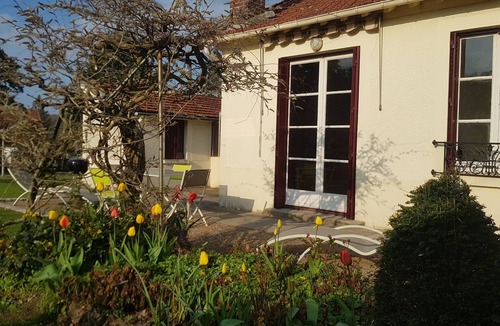 Coye-la-Foret House | 2-room house, 20mn from PARIS by direct train.