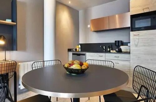 Plescop Apartment | 2 Rooms 4 People