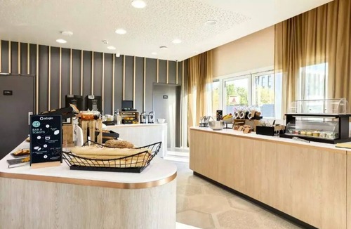 Plescop Apartment | 2 Rooms 4 People