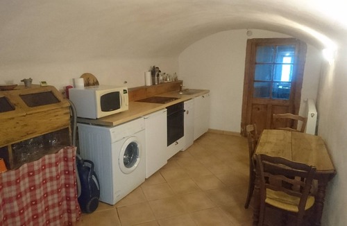 Thorame-Haute House | 2 rooms in a village house
