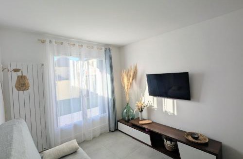 Blonville-sur-Mer Apartment | 2 rooms near the beach - Blonville-sur-Mer