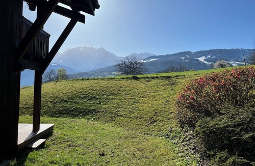 Combloux Apartment | 2 rooms with terrace view on Mt Blanc