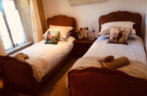 Cussac Bed & Breakfast | 2 Rue des Sources Fraiches