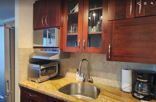 Waikiki Condo | 2 Separate Entry Studio Condos-Next to Each Other-Fabulous Views- 2 Free Parking