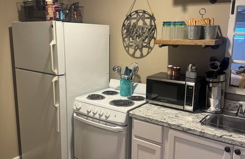 San Marcos House | 2 separate Living quarters-close to Stadium, Texas State and Floating the River