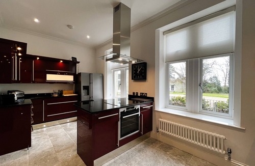 Shanklin Apartment | 2 Shanklin Manor