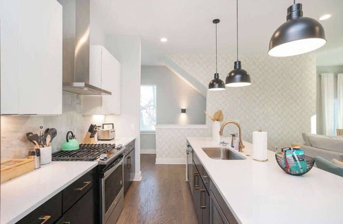Buena Vista Condo | 2 Side by Side Homes with Rooftops -Sleeps 24
