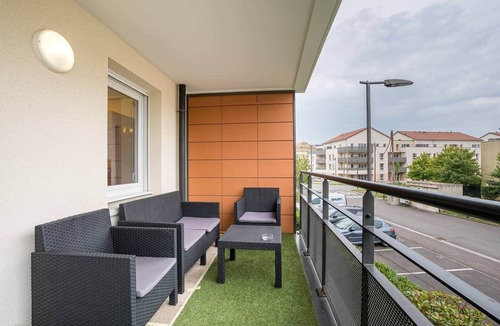 Woippy Apartment | 2. Spacious - 4 pers' - Balcony - 2 beds - Parking