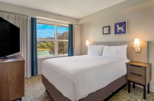 Oyster Point Hotel | 2 Spacious Good-Value Accommodations! Near San Francisco Zoo, Free Breakfast
