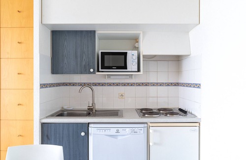 Mimizan-Plage Apartment | 2-star apartment in Mimizan Beach for 4 people with parking