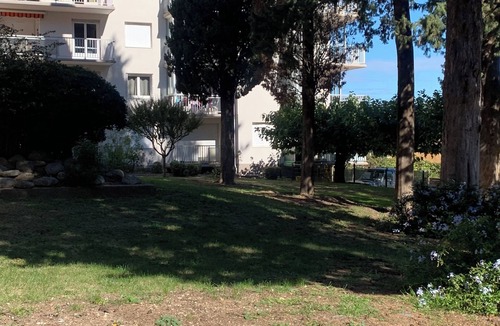 Amelie-les-Bains-Palalda Apartment | 2-star studio, 5 minutes' walk from the town center and thermal baths
