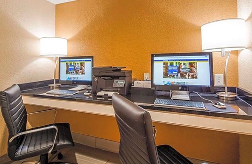 Hyannis Hotel | 2-Star Hotel ∙ Best Western Cape Cod Hotel