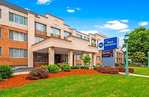 Watertown Hotel | 2-Star Hotel ∙ Best Western Watertown/Fort Drum