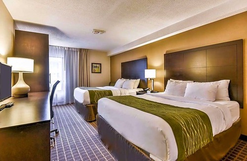 Windsor Hotel | 2-Star Hotel ∙ Comfort Inn Windsor