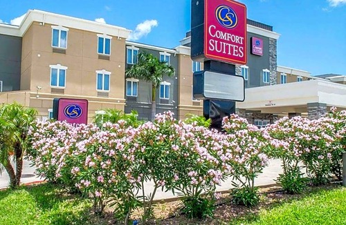 Bay Area Hotel | 2-Star Hotel ∙ Comfort Suites Near Texas A&M Corpus Christi