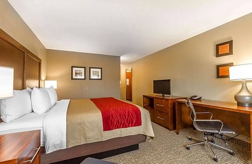 Rocklin Hotel | 2-Star Hotel ∙ Comfort Inn & Suites Rocklin