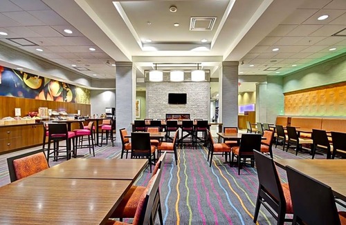 Guelph Hotel | 2-Star Hotel ∙ Fairfield Inn & Suites by Marriott Guelph