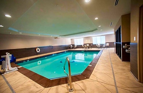 Fort Morgan Hotel | 2-Star Hotel ∙ Hampton Inn Fort Morgan